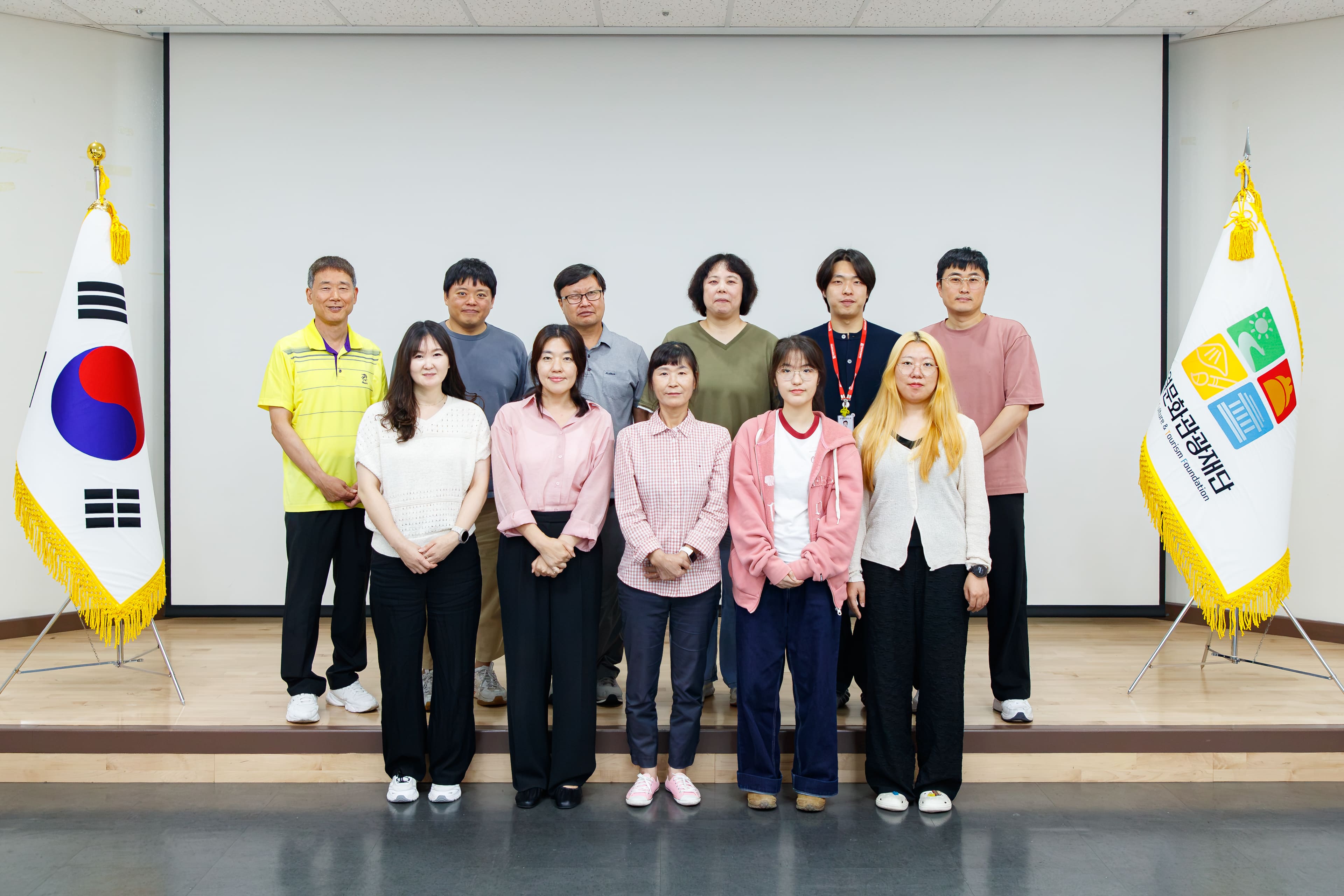 B42I1312-편집.jpg